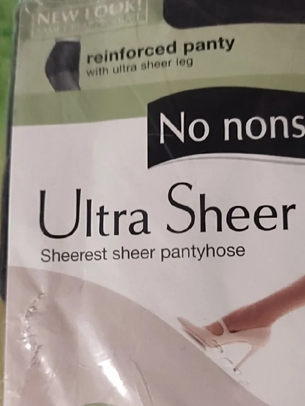 Hanes No Nonsense Ultra Sheer Pantyhose - 2 pair Black & Off Black NIP.